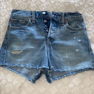 Levi’s Denim Shorts Size 25